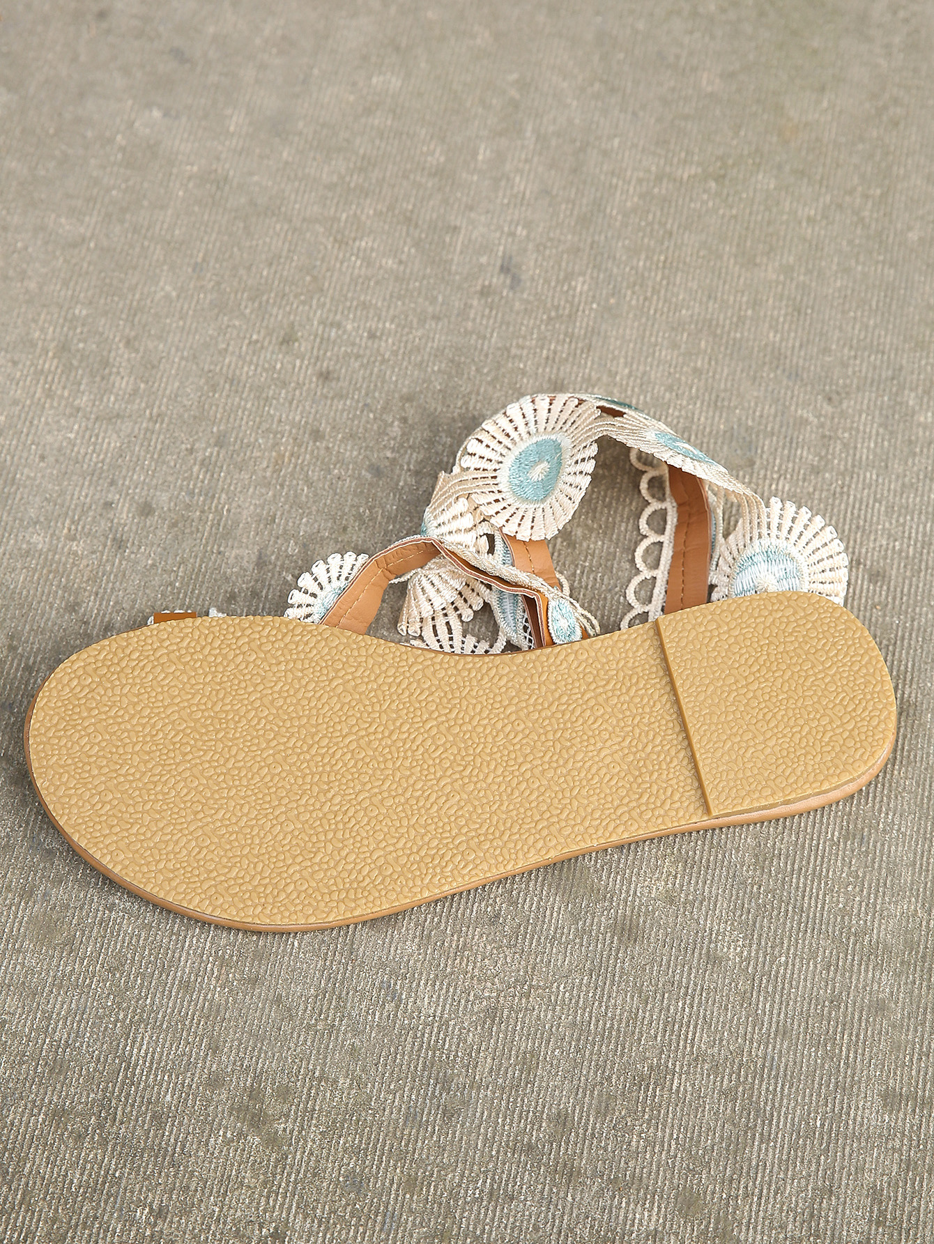 Minoa Laced Floral Pattern Summer Sandals