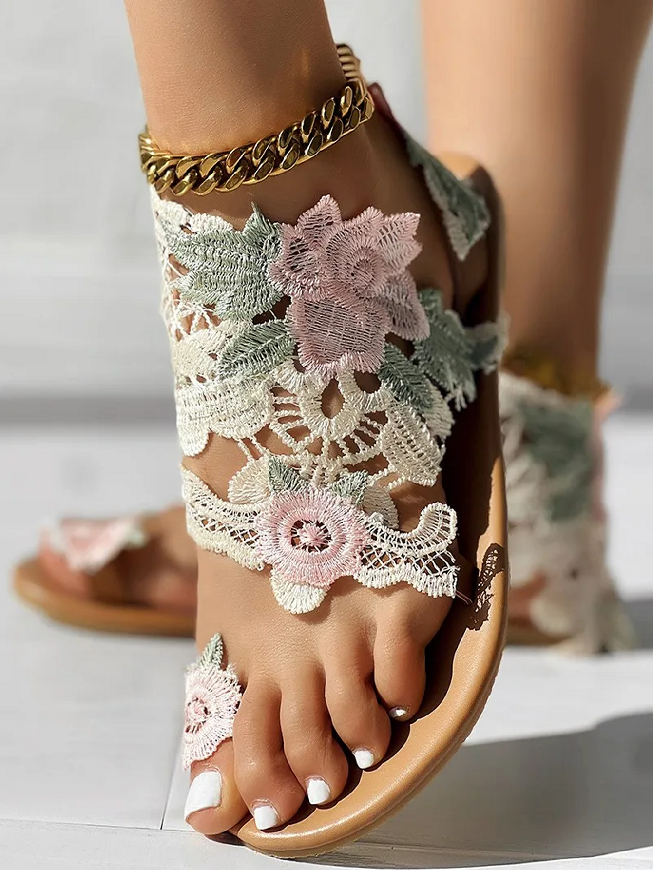 Minoa Laced Floral Pattern Summer Sandals